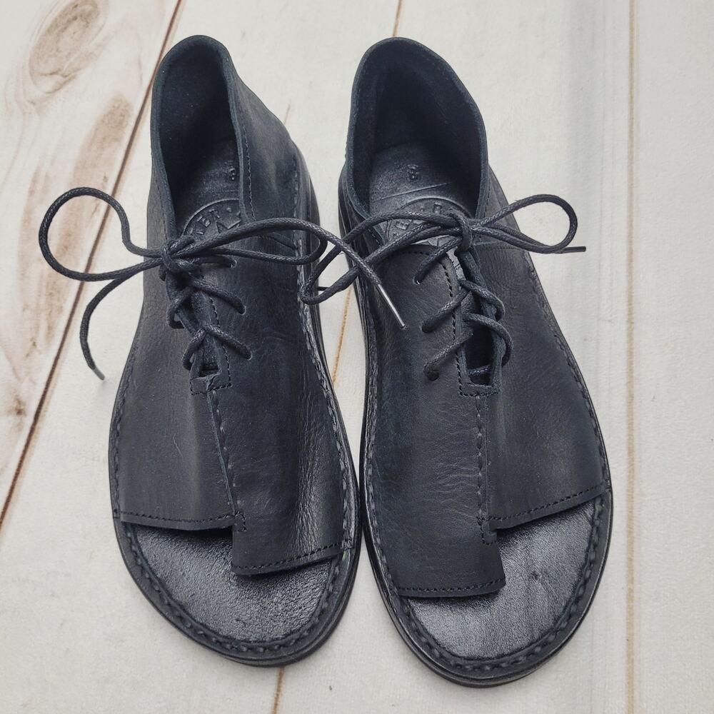 Bread & Butter Italy black leather toe strap sandals moccasins chunky